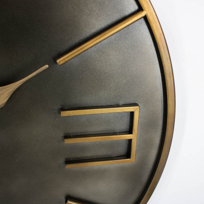 Klok brushed metal