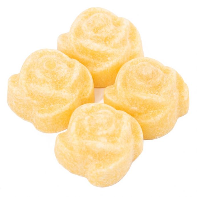 Organza zakje met 4x amberblokje roos ´Baby Powder´