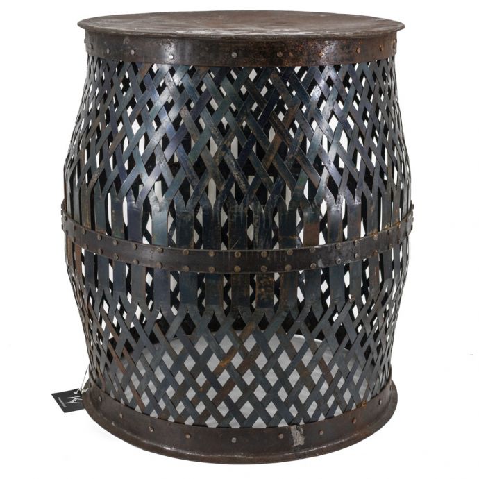 Rustieke metalen bijzettafel