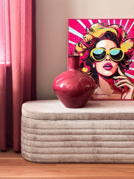 Metalen vaas roze