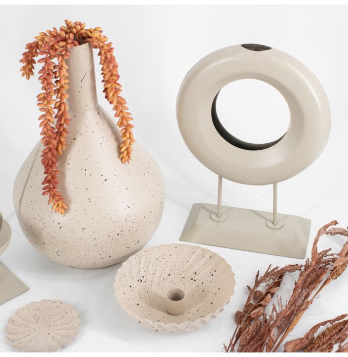 Metalen kaarsenstandaard bowl sand dots