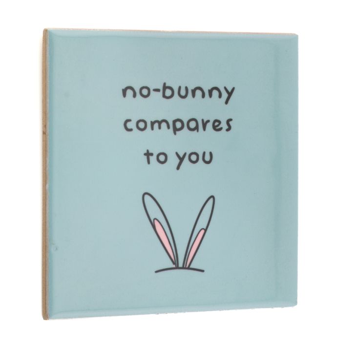 Tegeltje No-bunny compares
