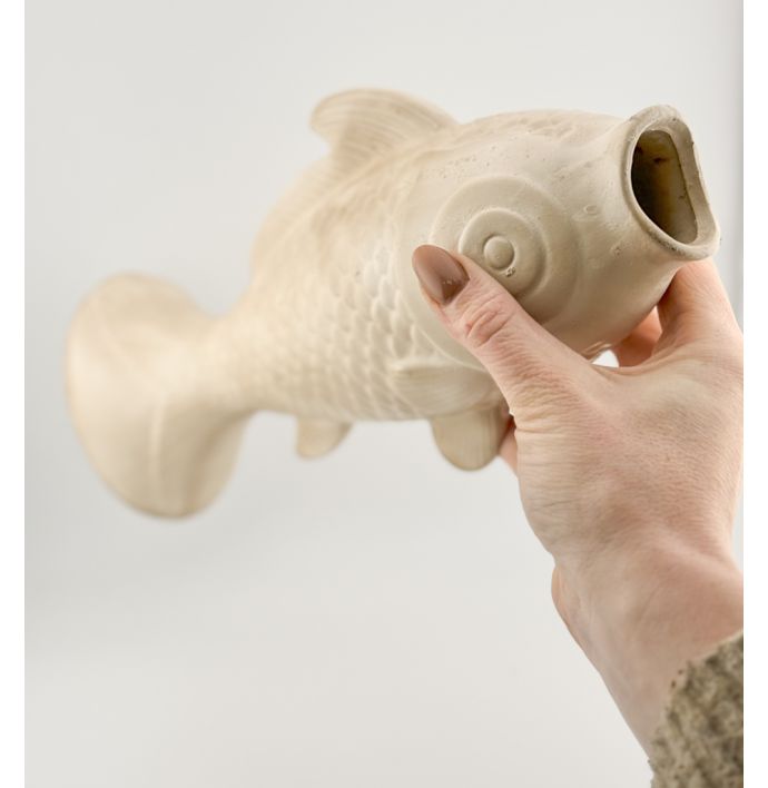 Aardewerk vaas vis beige L