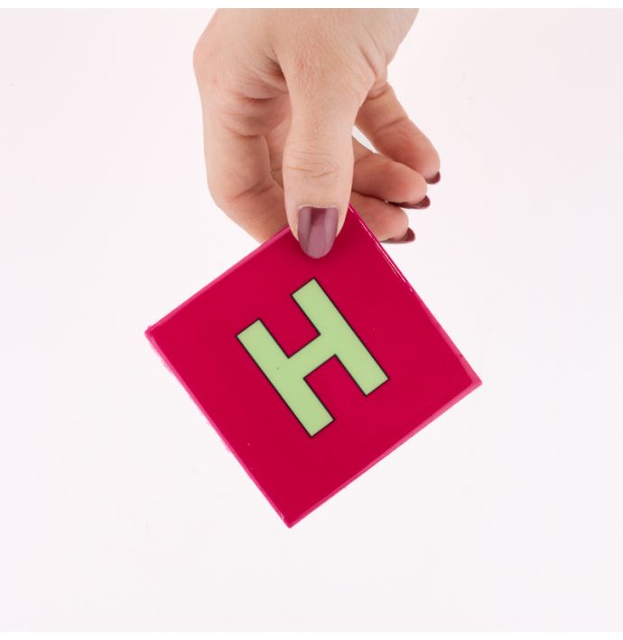 Alfabet tegeltje letter H