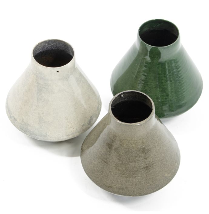 Metalen vaasje groen