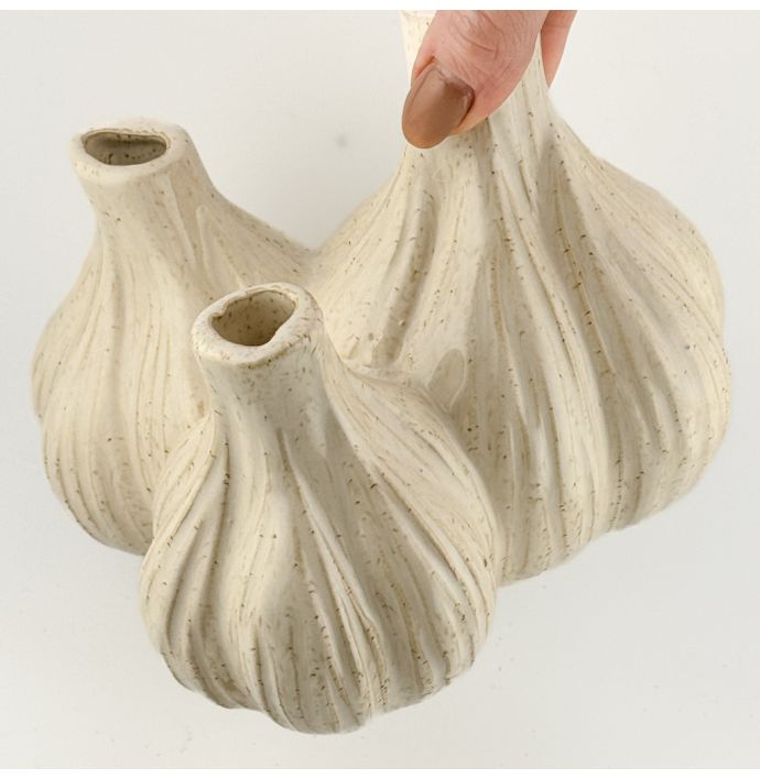 Aardewerk tulpenvaas Garlic beige