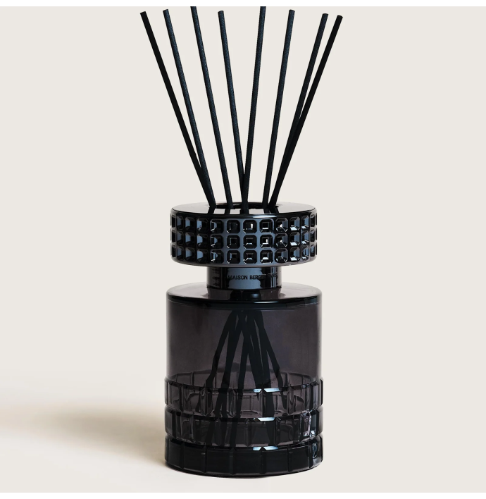 Maison Berger Geurdiffuser Celebration Noire met Hypnotic Oud