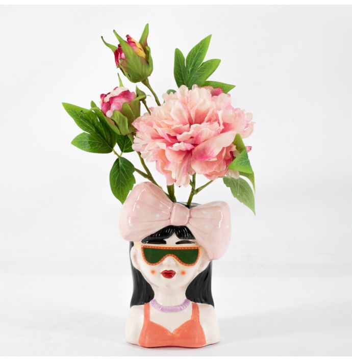 Aardewerk vaas Meisje met strik