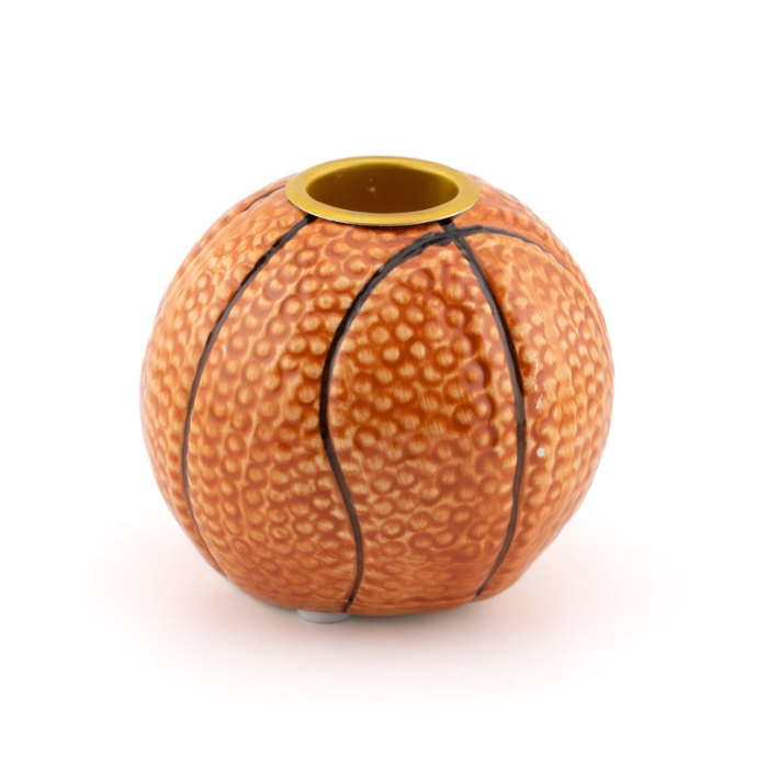 Aardewerk kaarsenstandaard basketbal