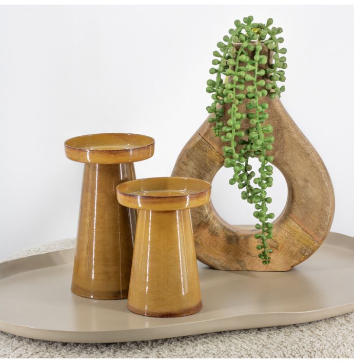 Metalen kaarsenstandaard mustard