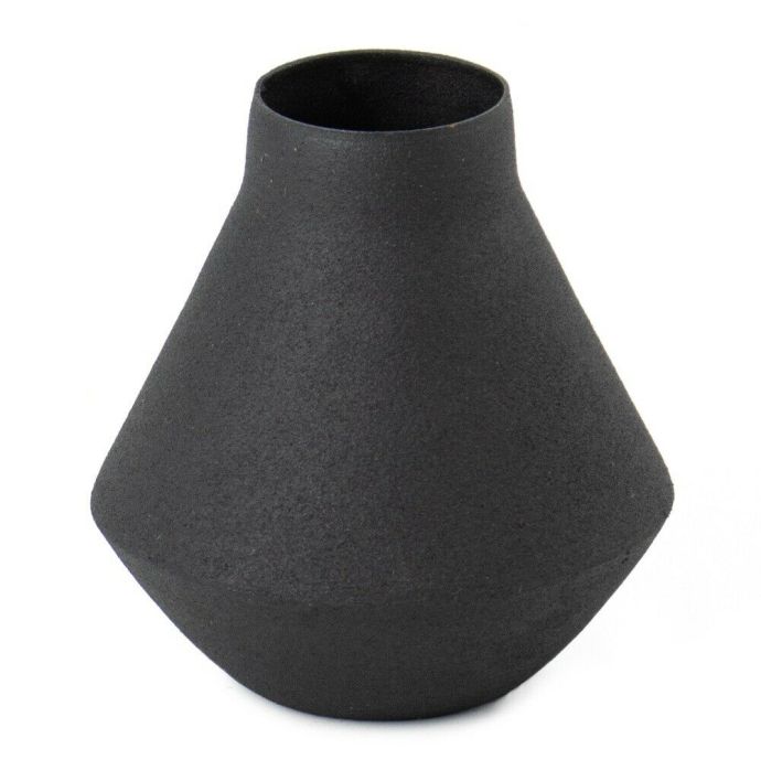 Vaasje metaal mat zwart
