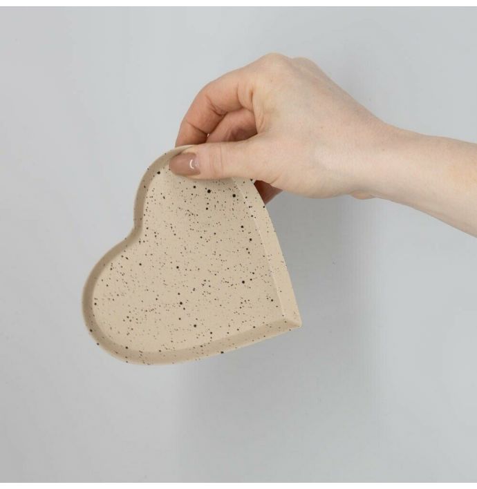 Metalen tray hart sand speckle