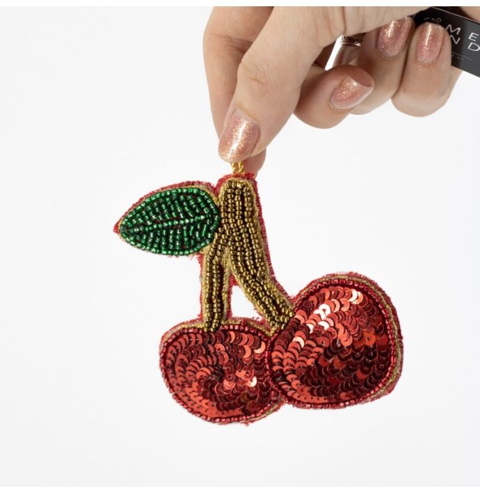 Hanger met kralen cherries