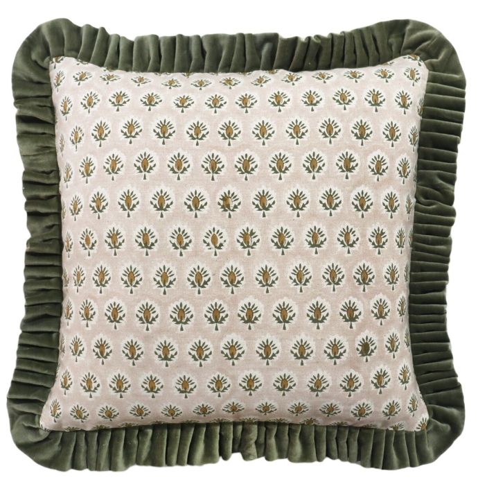 Kussen floral met roezels