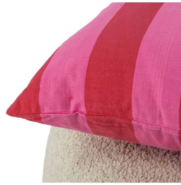 Kussen striped roze