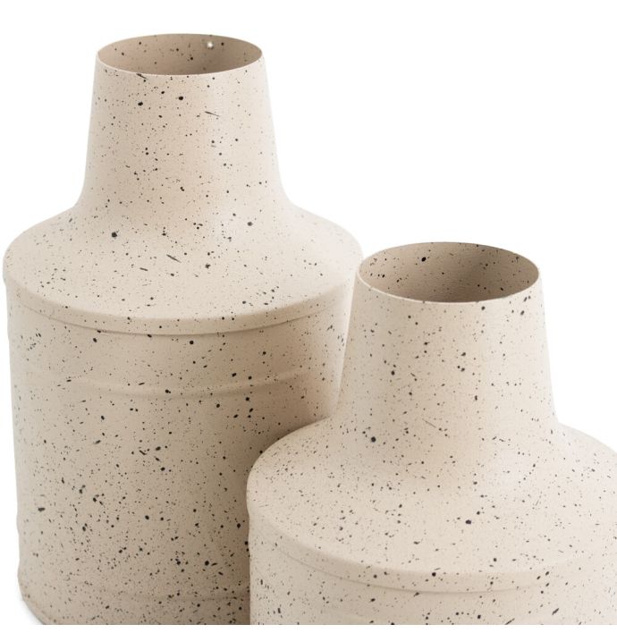 Metalen vaas zand dots