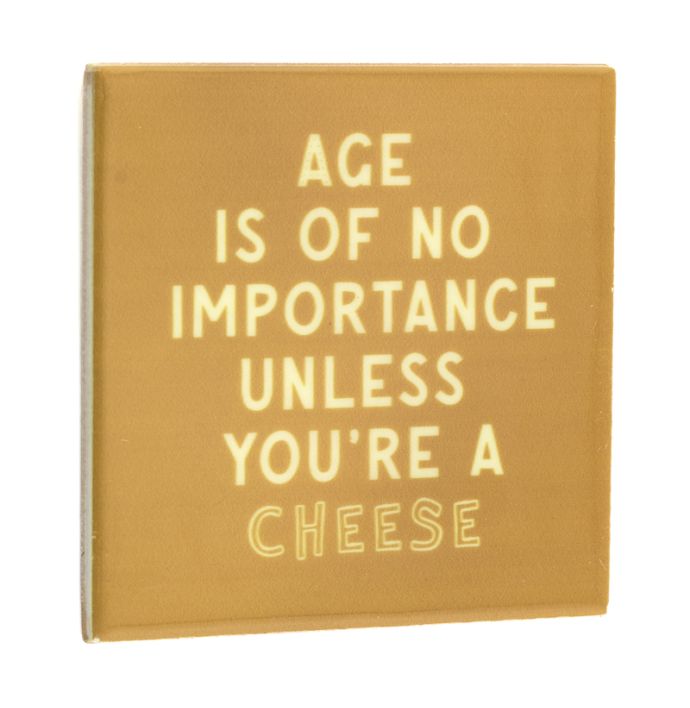 Tegeltje Age is of no importance
