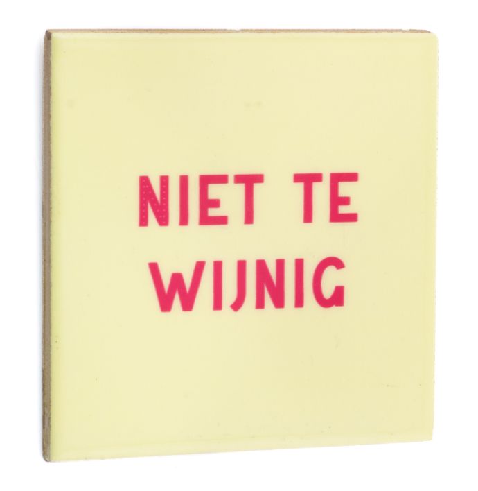 Tegeltje niet te wijnig