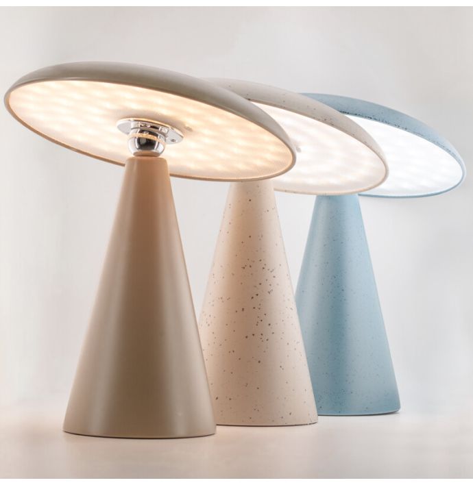 Bureaulamp Mush LED op accu mat white dots
