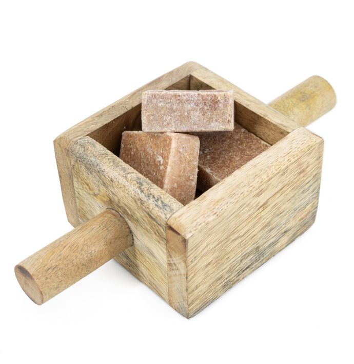 Houten schaal met hengsels