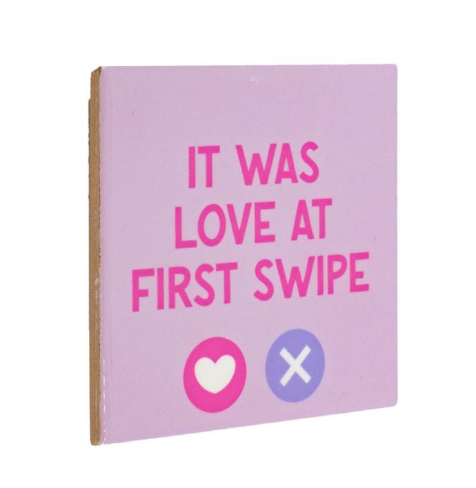 Tegeltje - Love at first swipe 