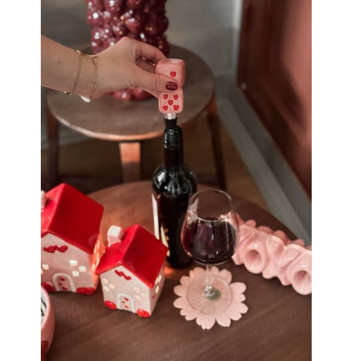 Aardewerk wijnstopper dices